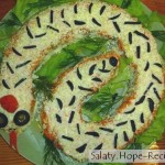 Новогодний салат Змея