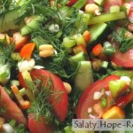 Салат с овощами и пророщенным нутом