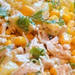 Ананасовый салат с кукурузой и курицей