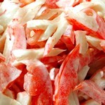 Красное море - салат с помидорами и крабовыми палочками